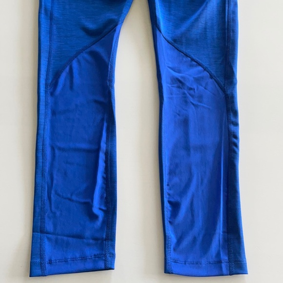 ❗️NIKE RUNNING DRI FIT MID RISE MESH CROP LEGGINGS - Picture 7 of 15